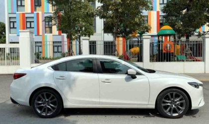 Mazda6 không tự gập gương khi mở khóa phải làm thế nào?